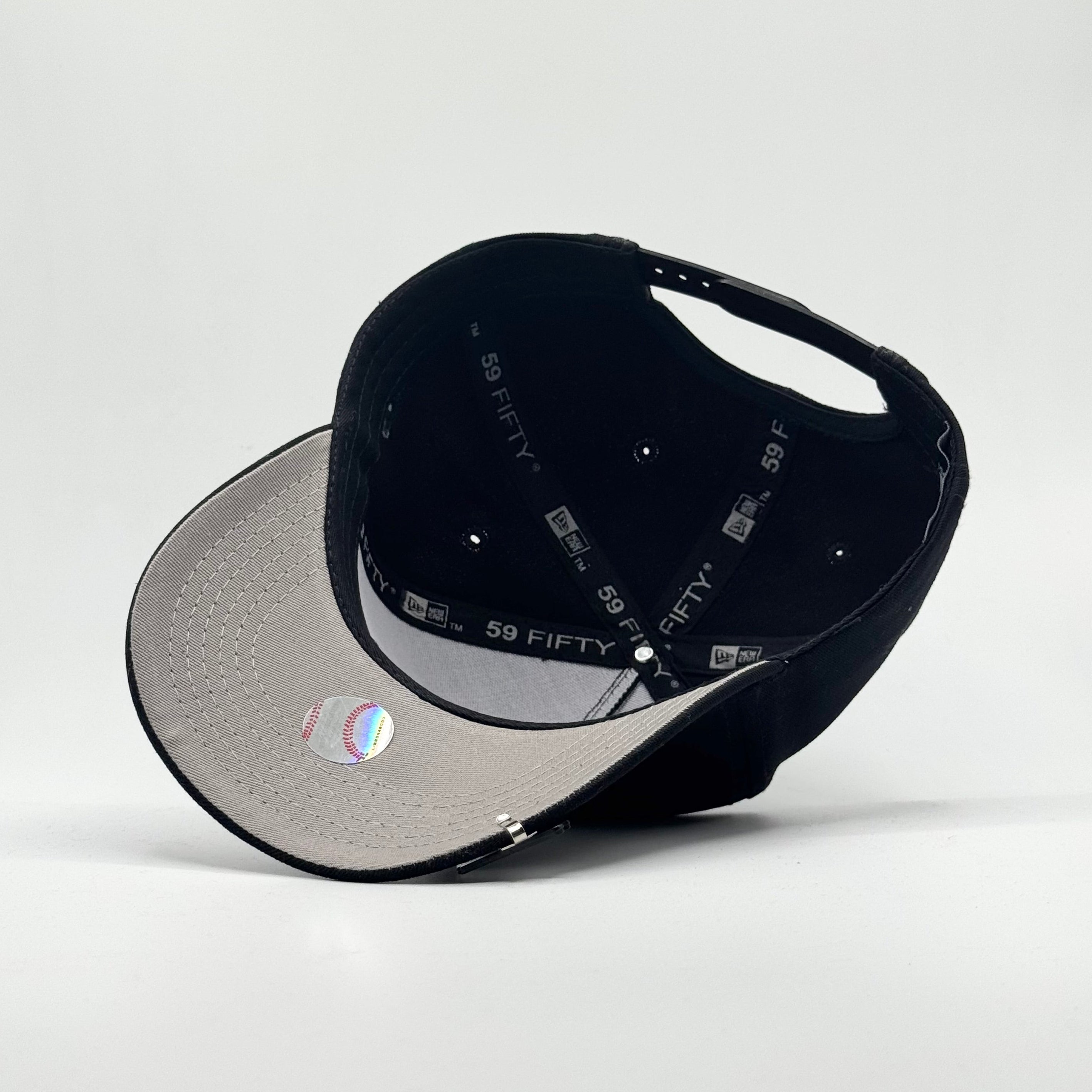 TORONTO BLUE JAYS BLACK