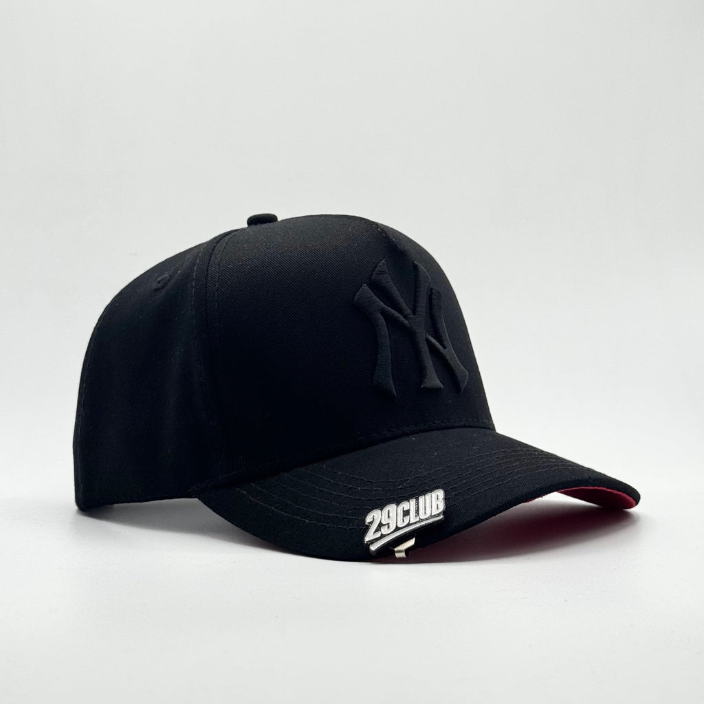 NEW YORK YANKEES BLACK