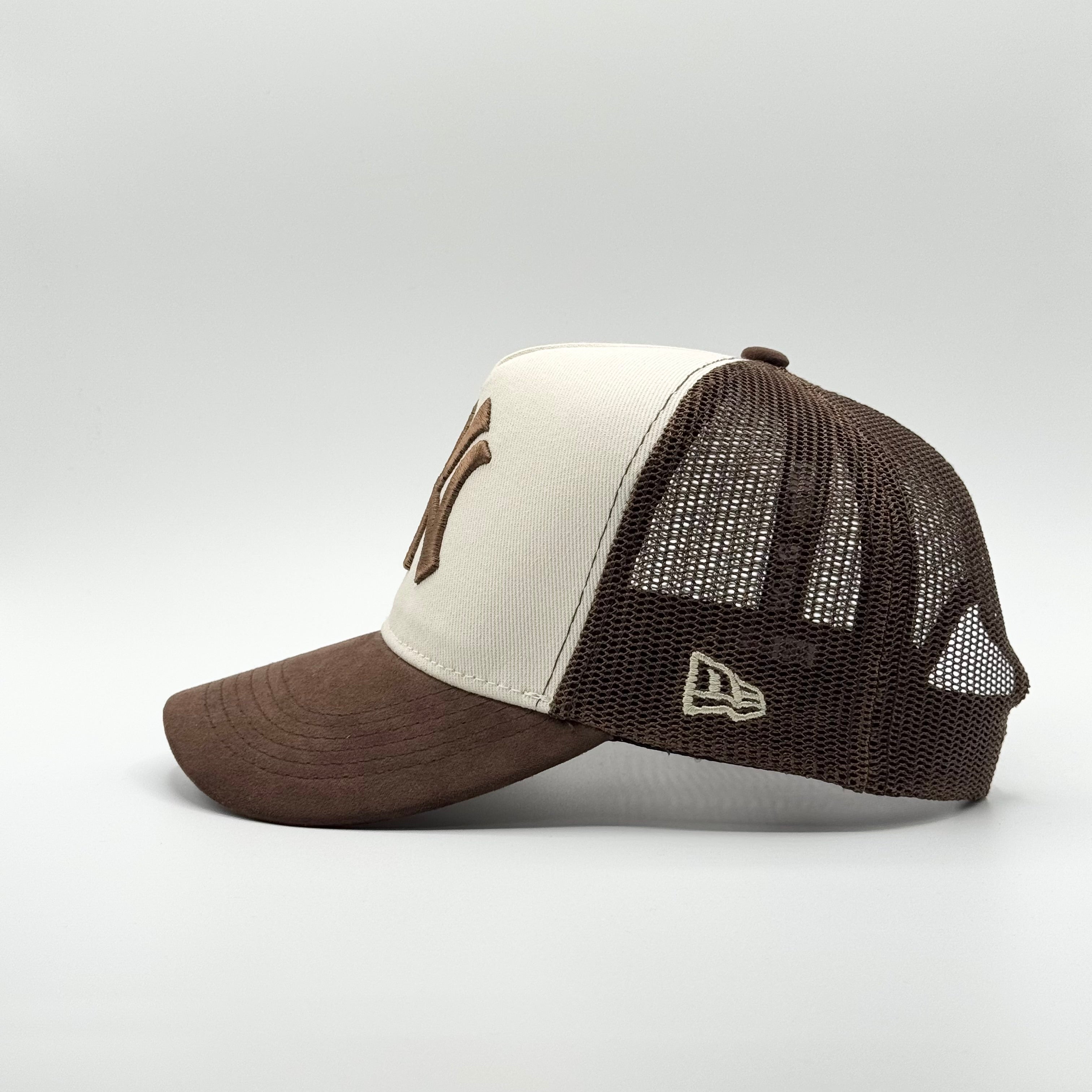 NEW YORK YANKEES TRUCKER / CAFÉ