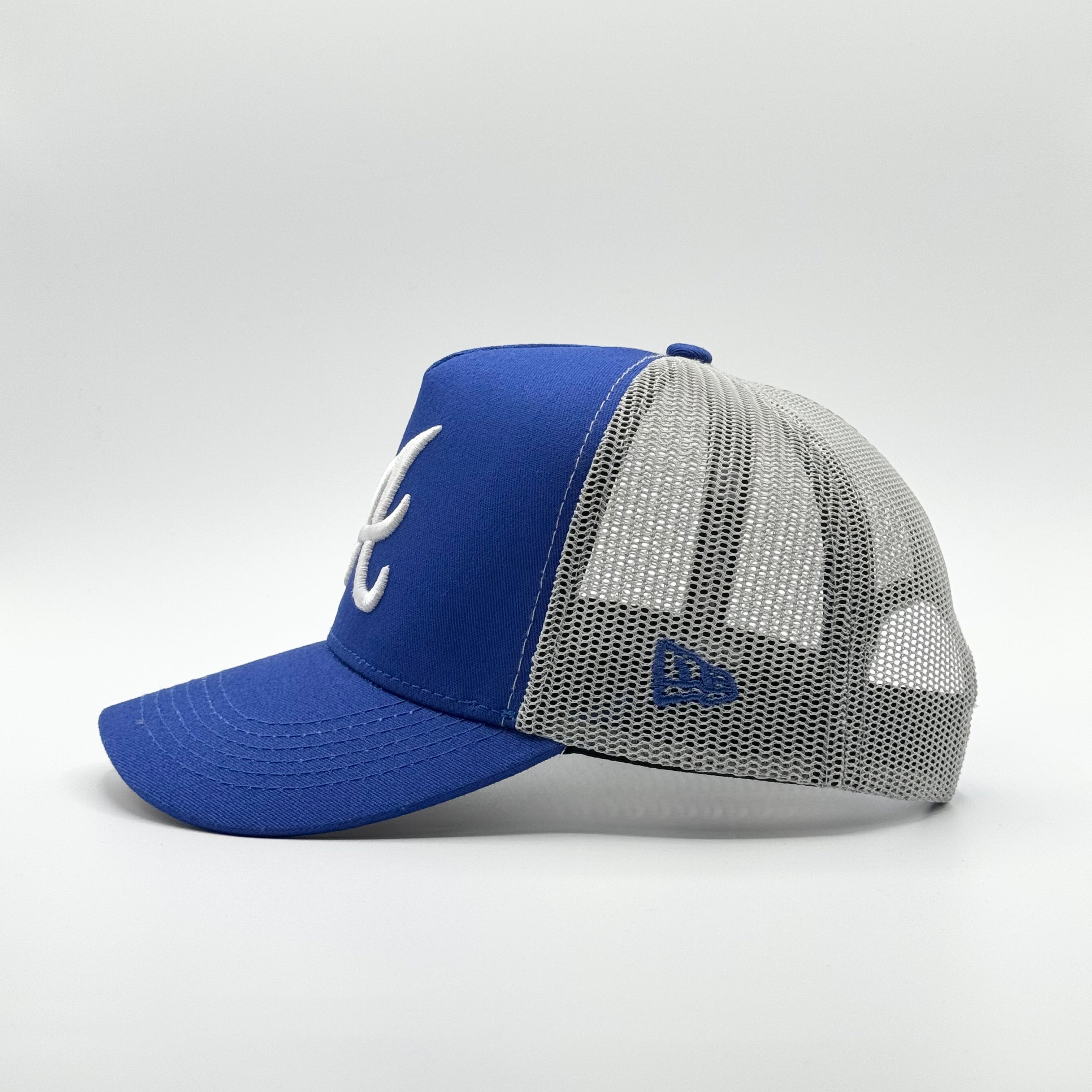 BRAVOS DE ATLANTA TRUCKER AZUL