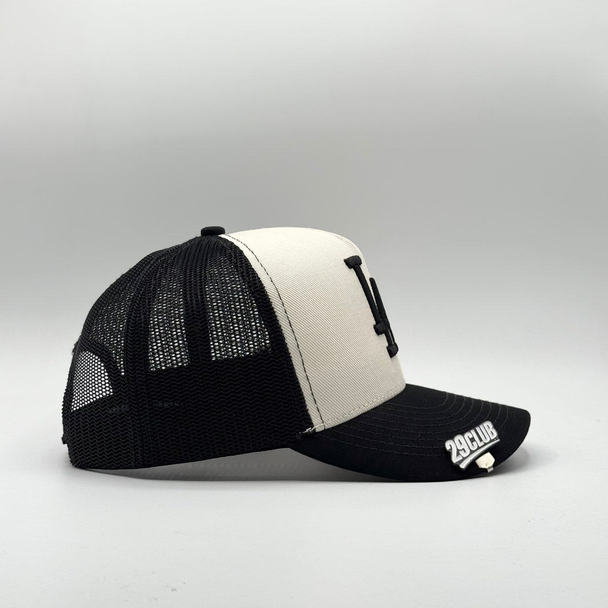 LOS ÁNGELES DODGERS TRUCKER