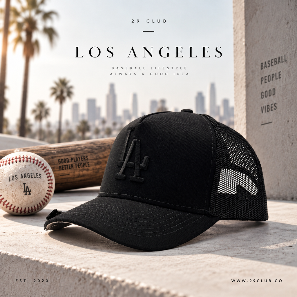 LOS ÁNGELES DODGER TRUCKER BLACK