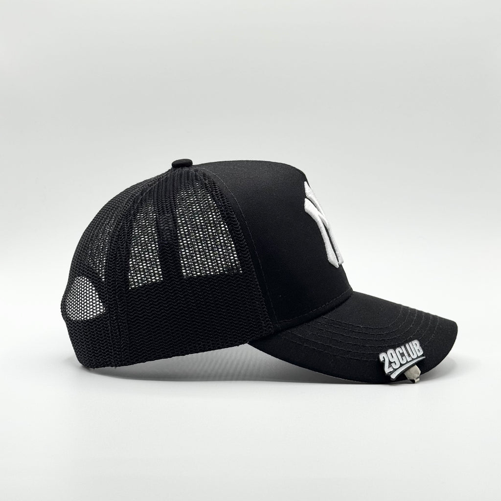 NEW YORK YANKEES TRUCKER