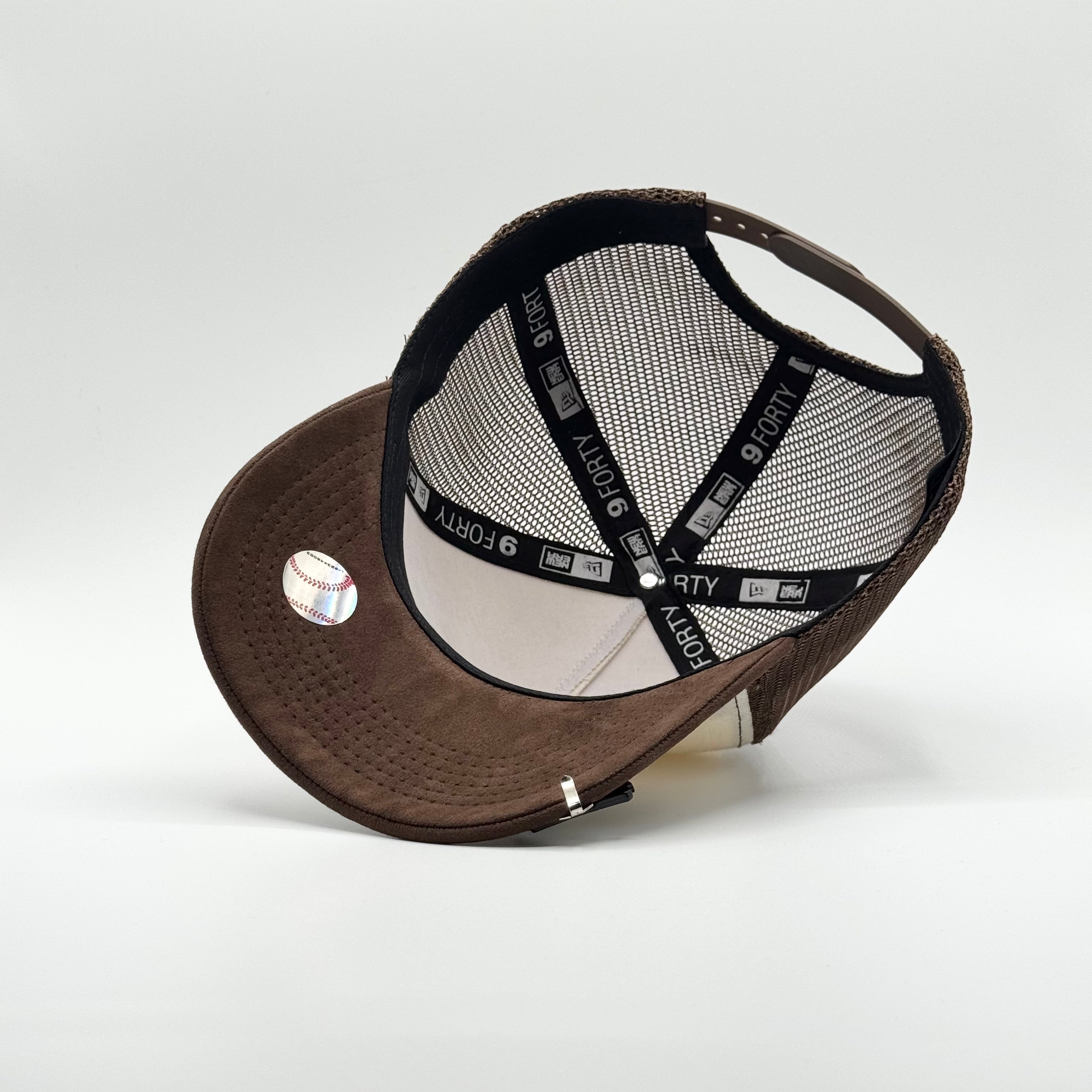 NEW YORK YANKEES TRUCKER / CAFÉ