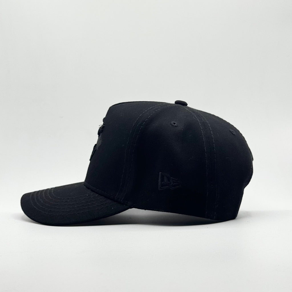 TORONTO BLUE JAYS BLACK