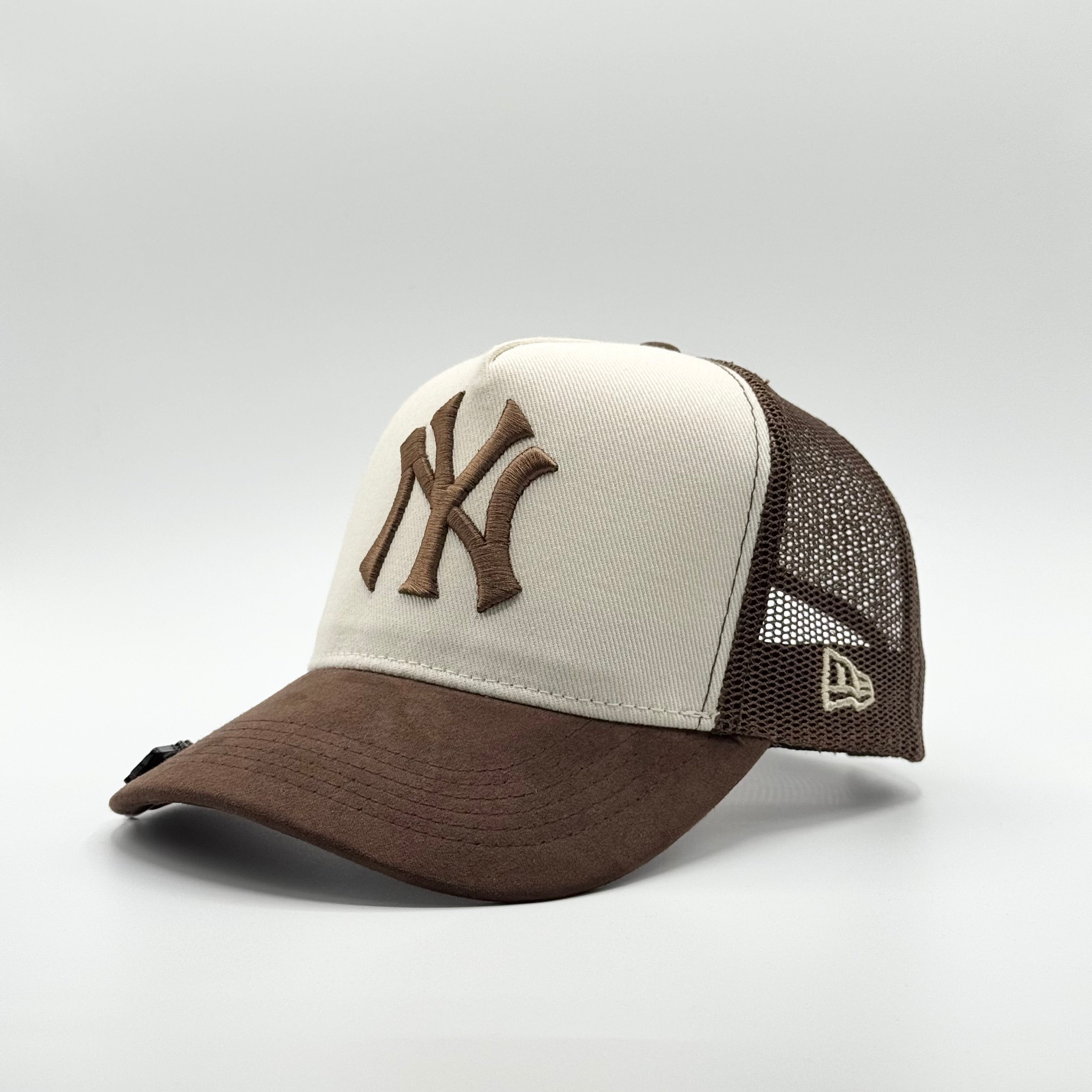 NEW YORK YANKEES TRUCKER / CAFÉ