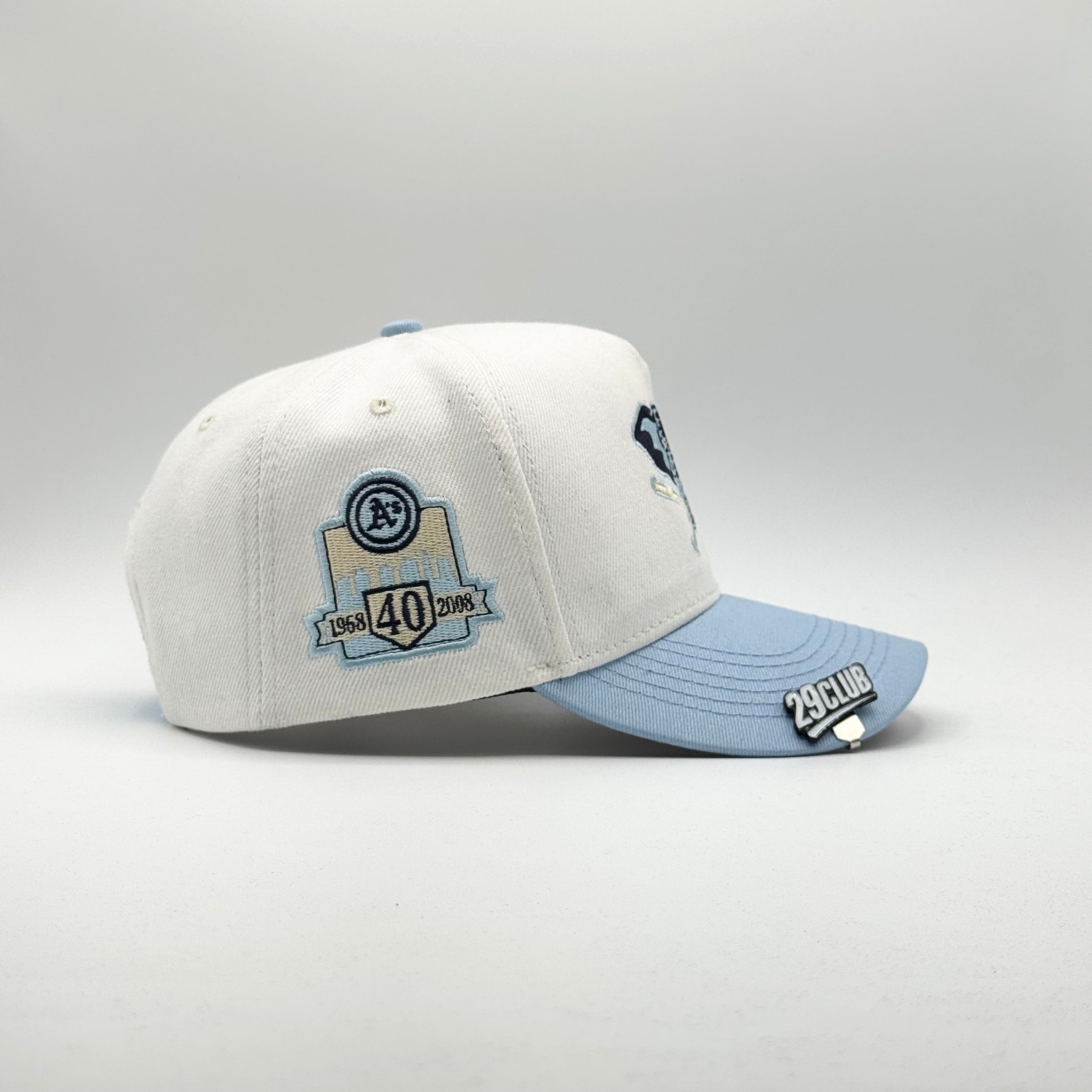 ATLÉTICOS DE OAKLAND CELESTE