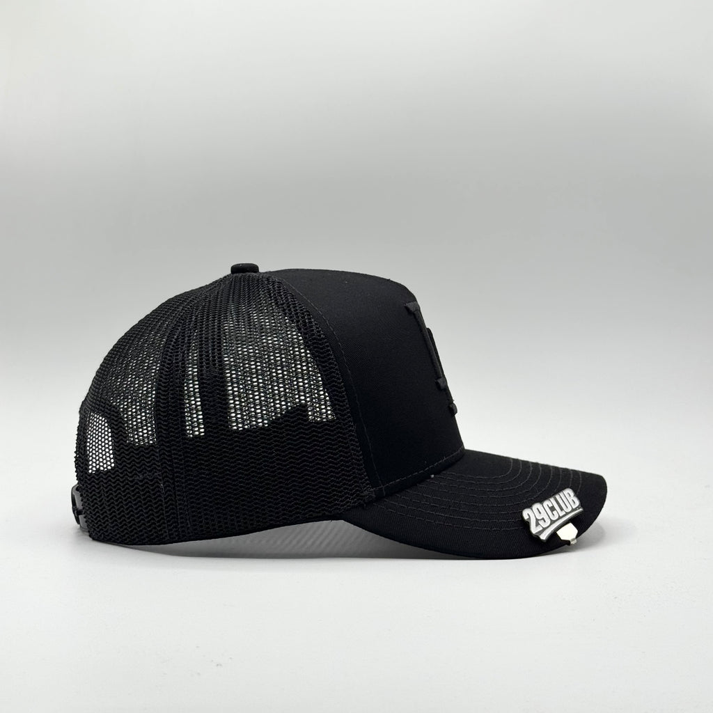 LOS ÁNGELES DODGER TRUCKER BLACK