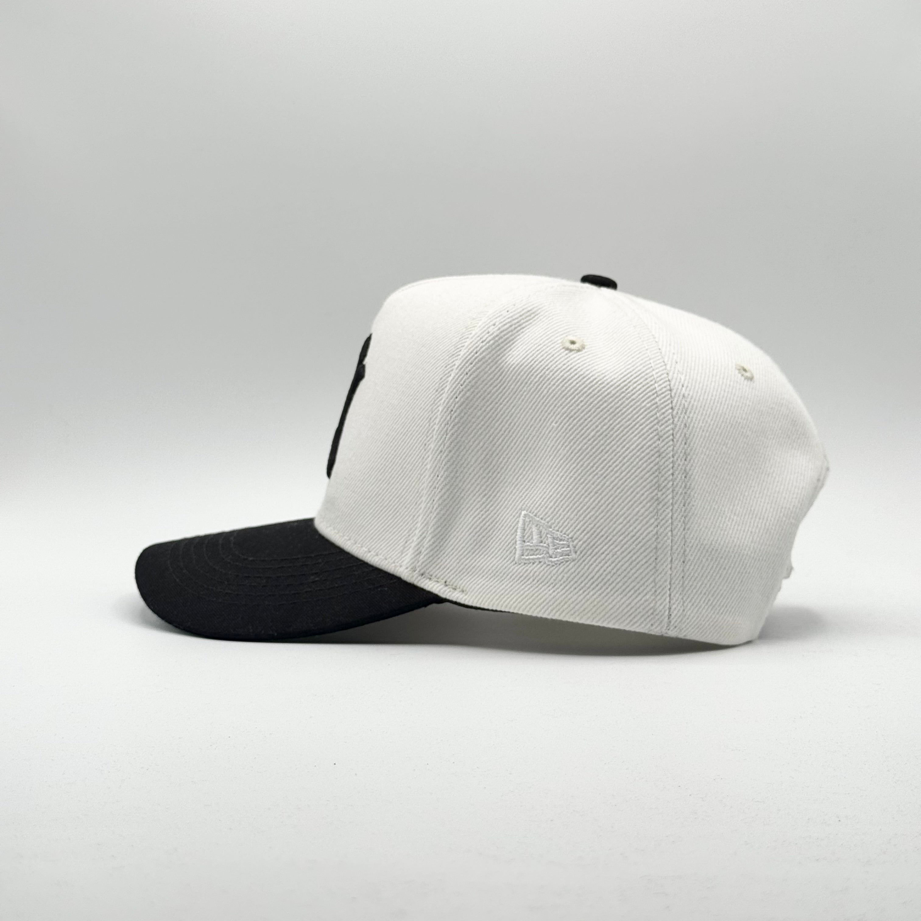 NEW YORK YANKEES VISOR NEGRO / VERDE