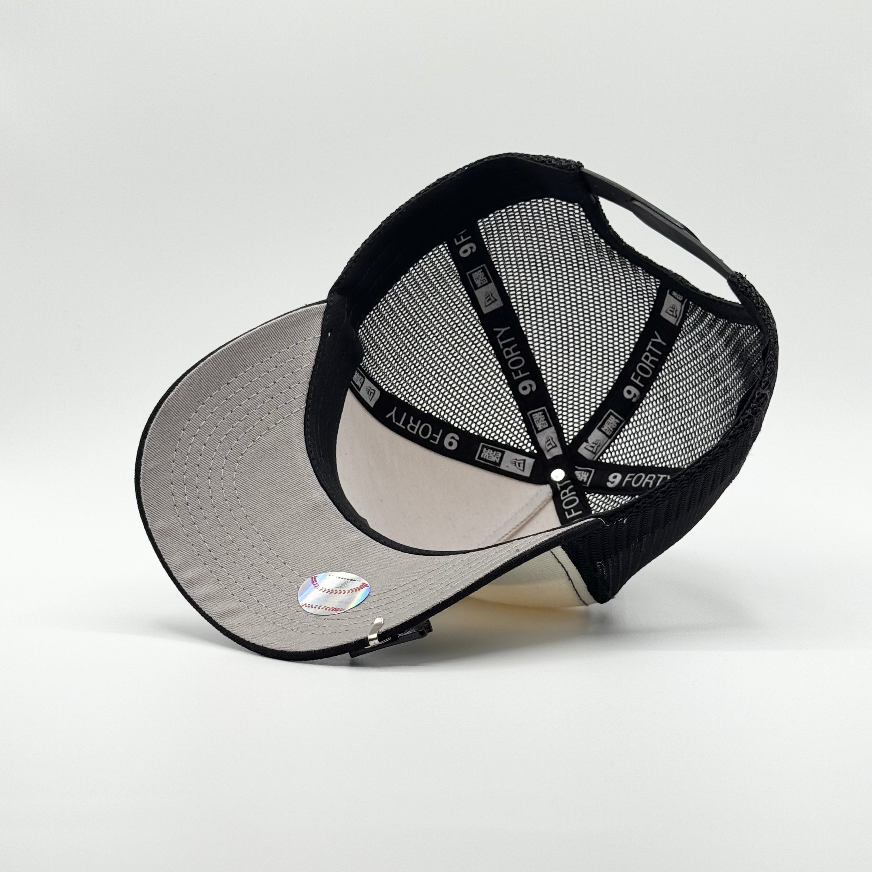 LOS ÁNGELES DODGERS TRUCKER / NEGRO - GRIS